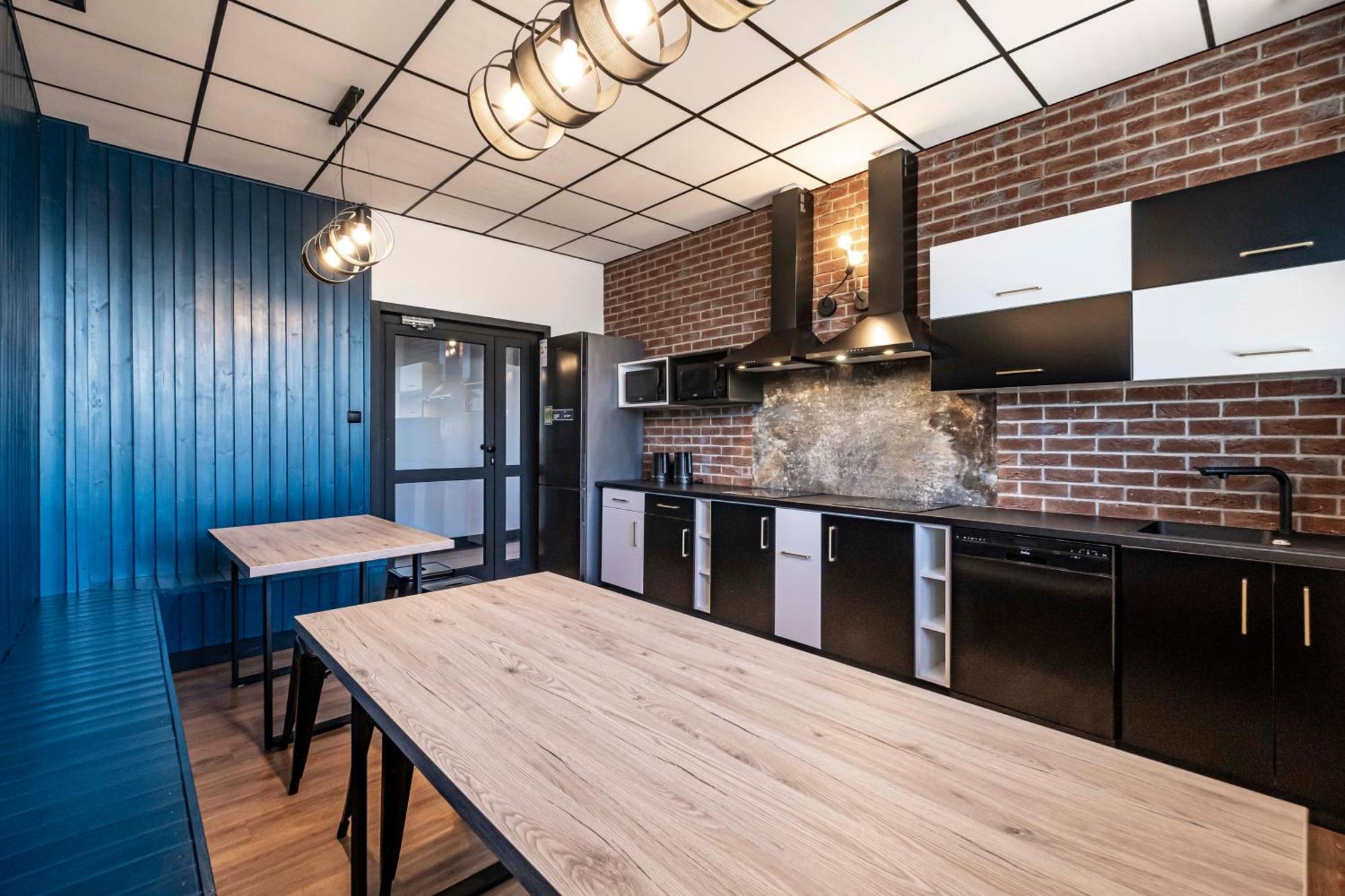 Vola Hostel Varsovie Extérieur photo